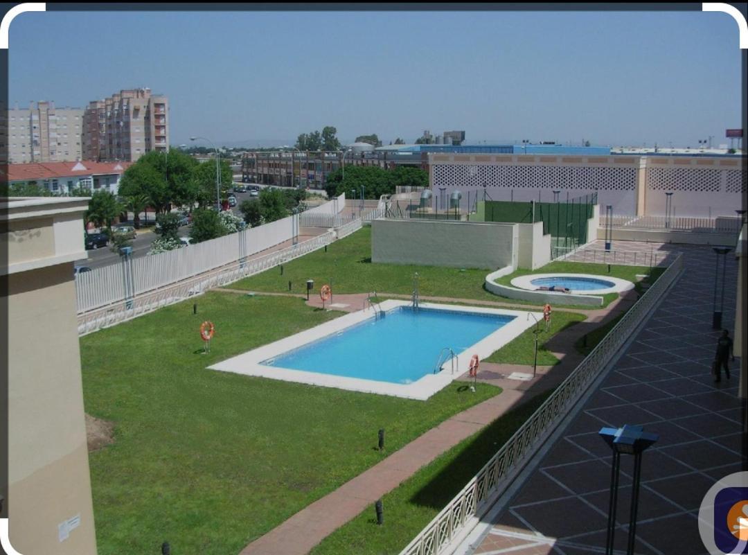 Apartamento De Lux Sevilla Este מראה חיצוני תמונה
